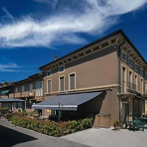 ** Hotel Gelmini Italien