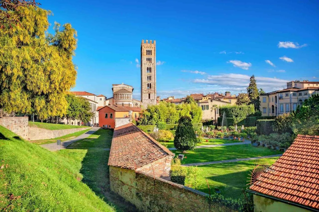 Lucca Franco'S Villa Diecimo Bed & Breakfast